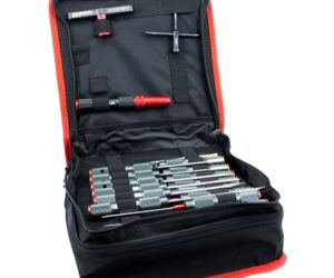 ULTIMATE RACING TOOL BAG (18 TOOLS)