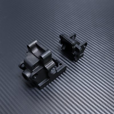 Plastic Centre Diff Mount for Mayako MX8 (-21)