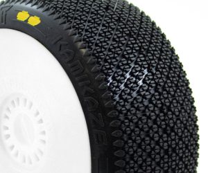 KAMIKAZE v2 BUGGY S2 (SOFT) PRE-MOUNTED WHITE (2pcs.)